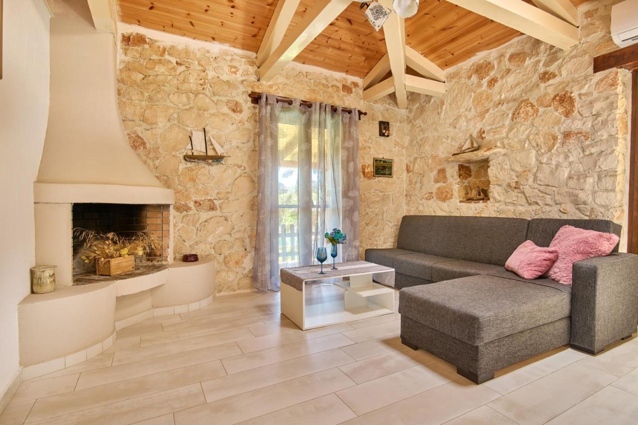 Gerakas Stone House Villa Vasilikos  Exterior photo